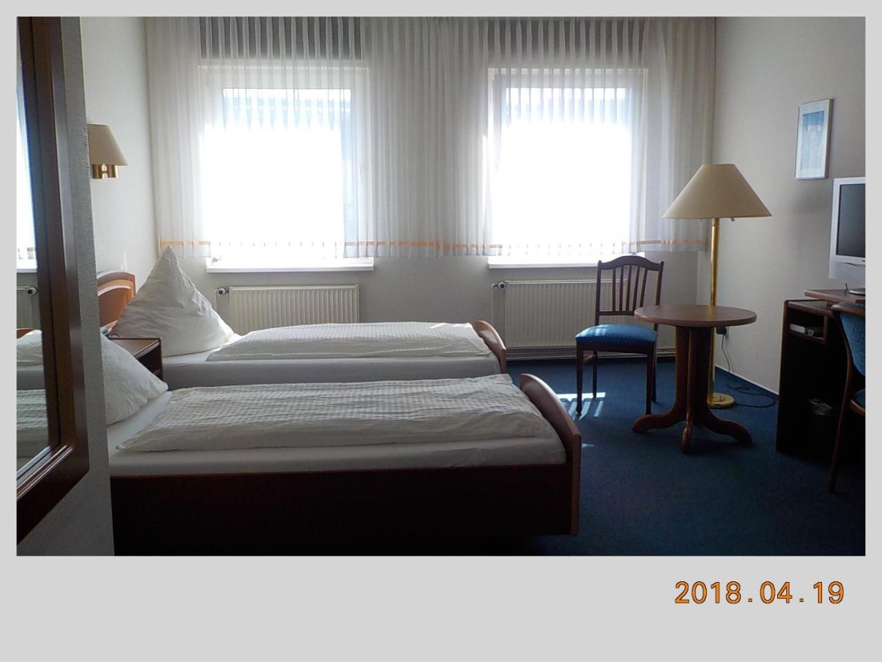 Porsche Hotel Wolfsbourg Extérieur photo
